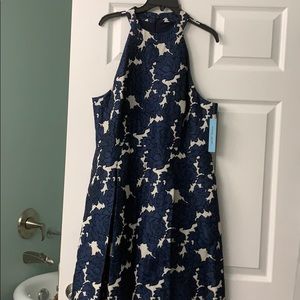 Tags on the beautiful dress. Pricedat $189.